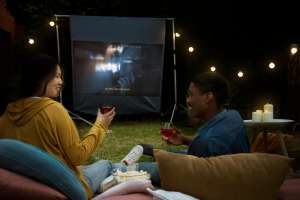 6 Simple Tips for Throwing a Holiday Movie Marathon 6 Simple Tips for Throwing a Holiday Movie Marathon
